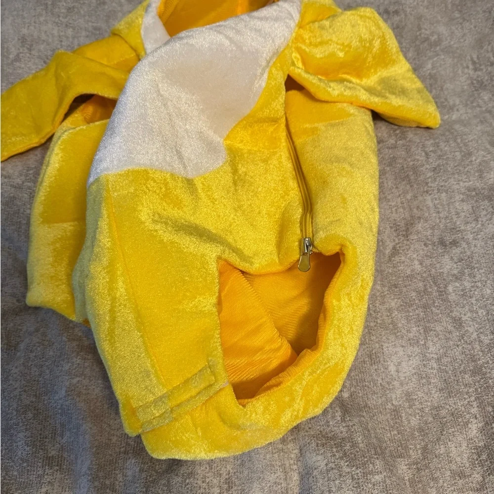 Yellow Baby Shark Costume - Picture 4 of 9